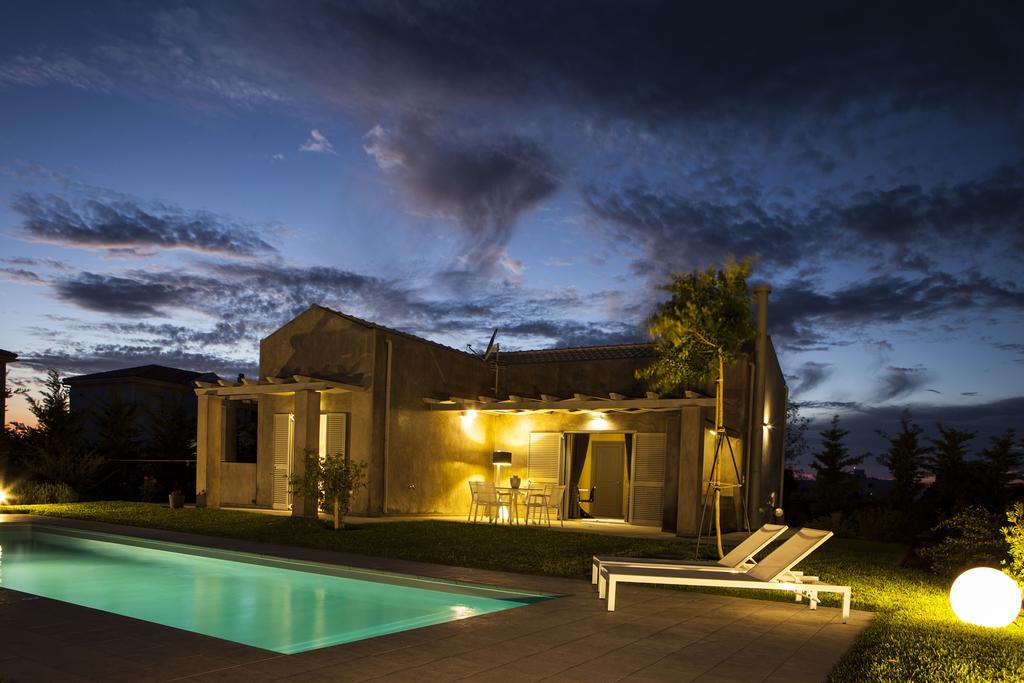 Villa Lefteris Svoronata Ngoại thất bức ảnh