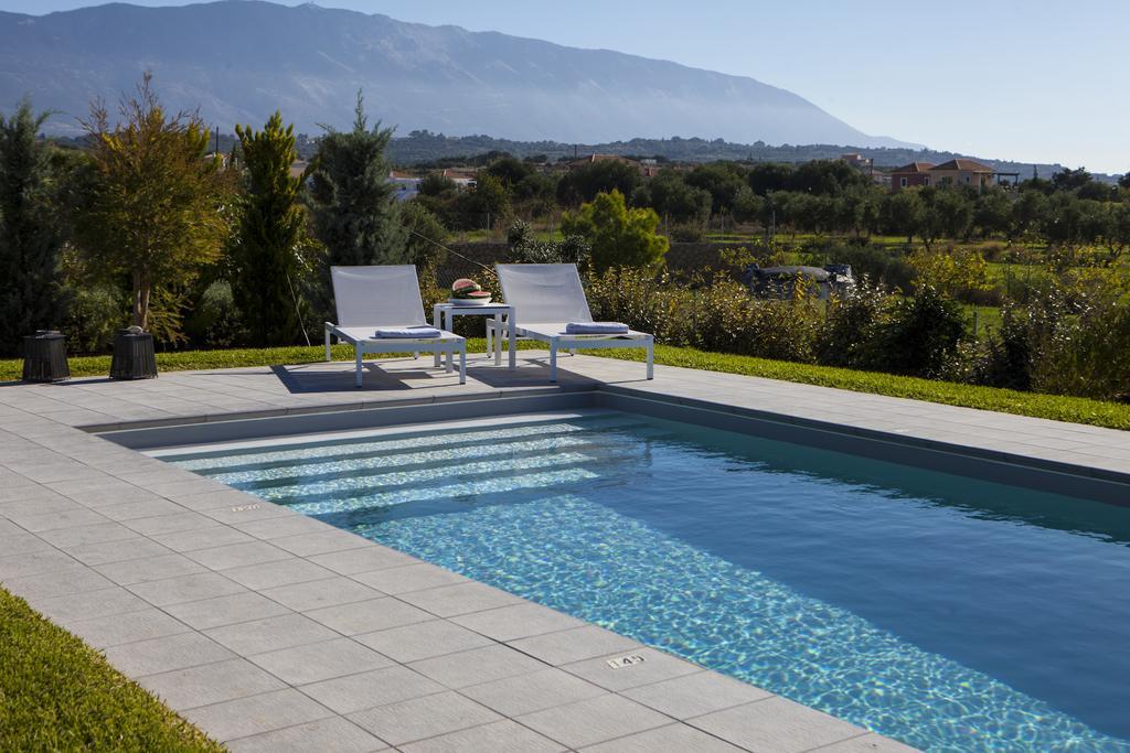 Villa Lefteris Svoronata Ngoại thất bức ảnh