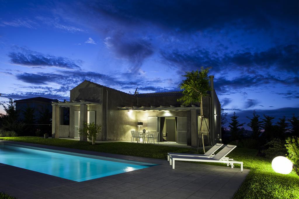 Villa Lefteris Svoronata Ngoại thất bức ảnh