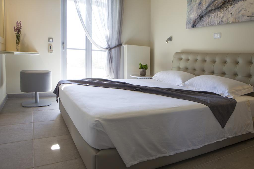 Villa Lefteris Svoronata Ngoại thất bức ảnh