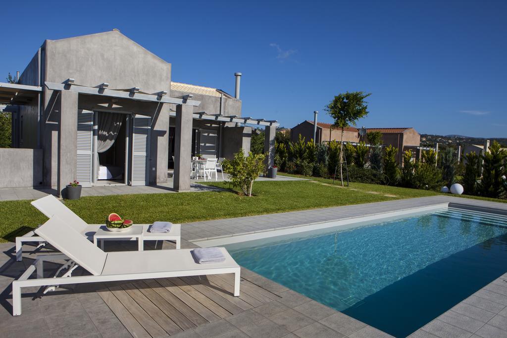 Villa Lefteris Svoronata Ngoại thất bức ảnh