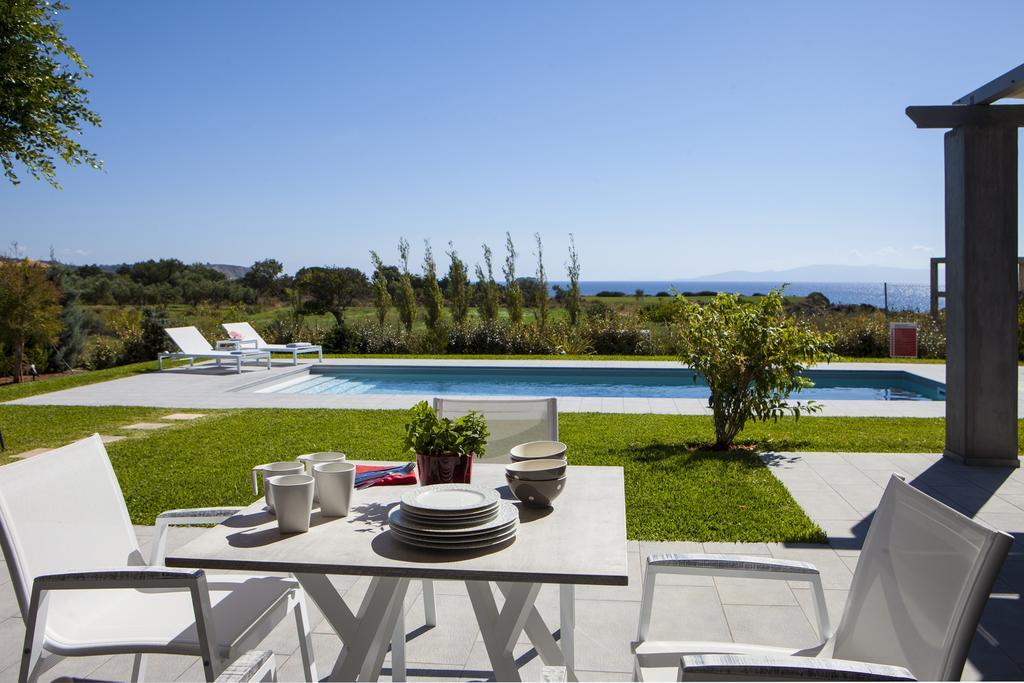 Villa Lefteris Svoronata Ngoại thất bức ảnh